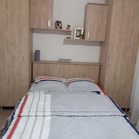 Apartament Particular Râmnicu Vâlcea Eksteriør billede